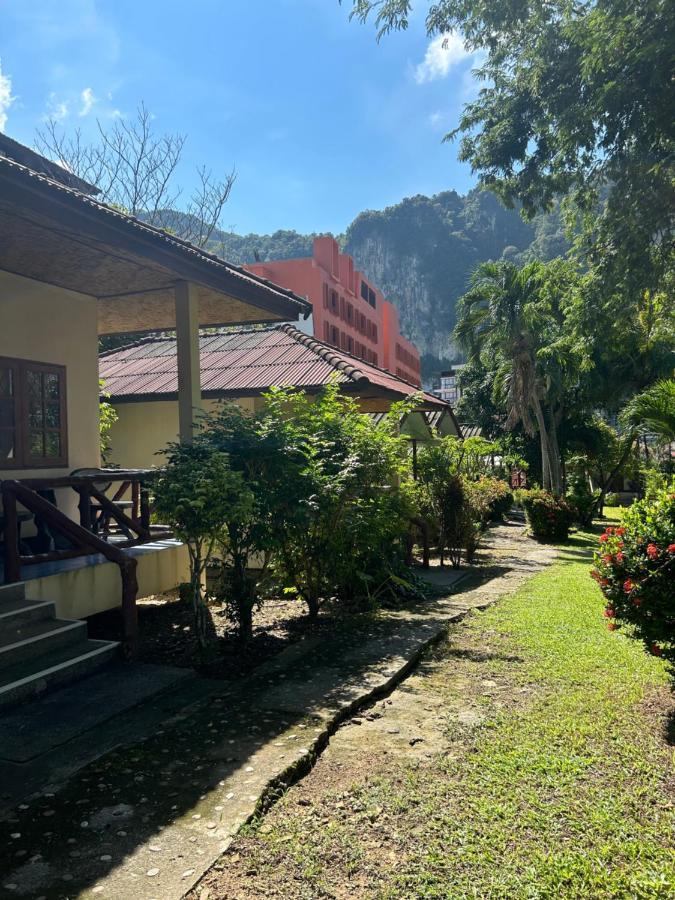 Adam Bungalows 甲米 外观 照片